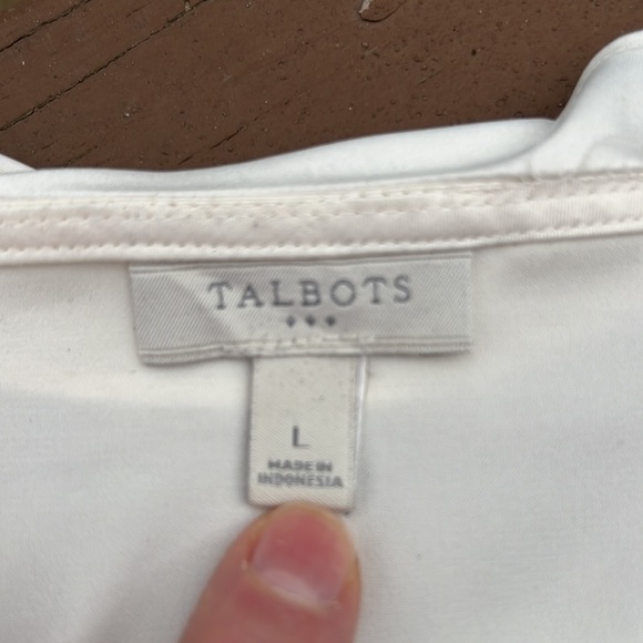 Talbots sleeveless blouse cream large - Picture 6 of 9